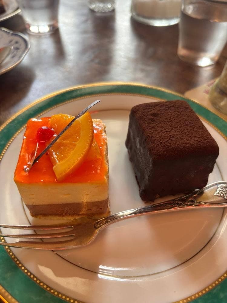ポワブリエール 舟入本店