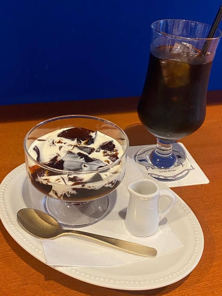 Books & Cafe ドレッドノート
