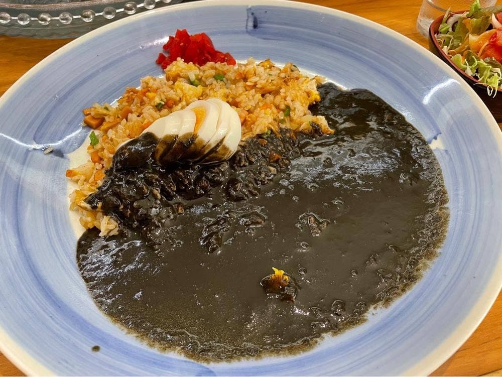 カレー&手作りケーキの店 ブラック