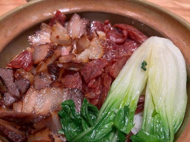 民記煲仔飯 - サブ画像1