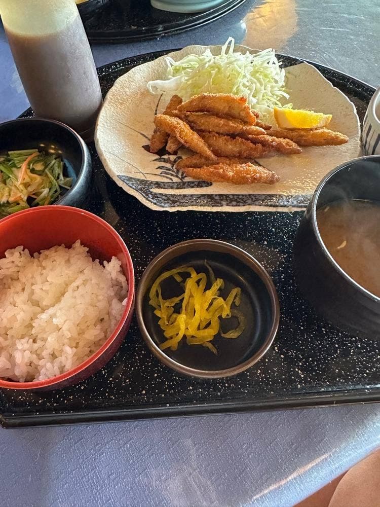 食事処つじや