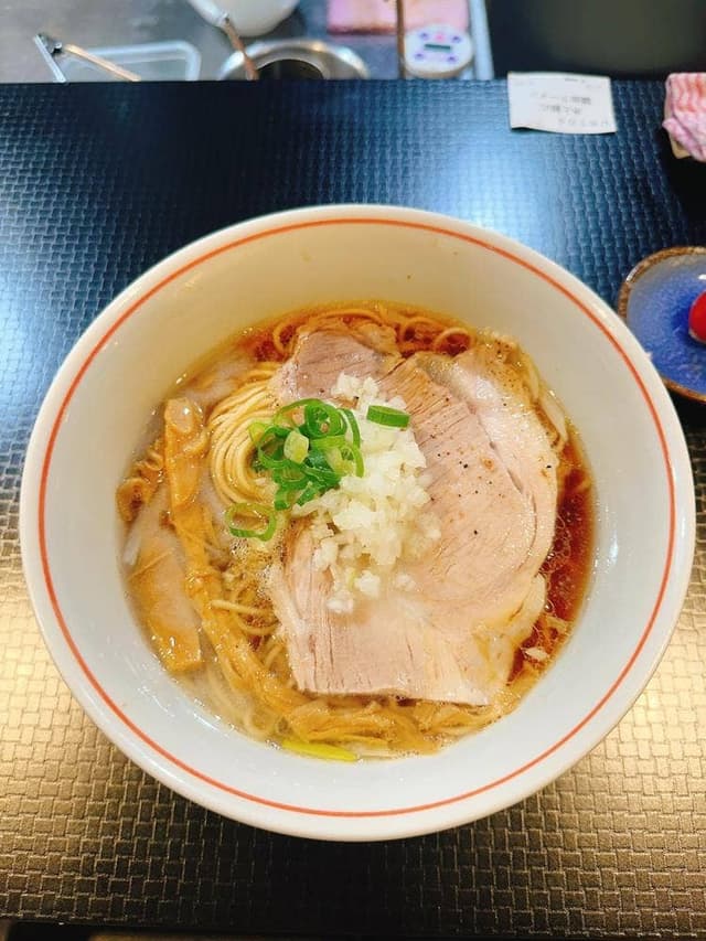 豚一頭清湯麺 - サブ画像1