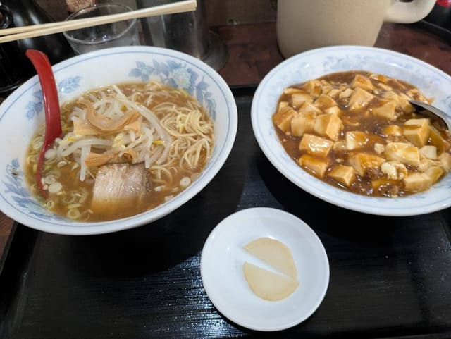 四川料理 鴻運楼 - サブ画像1
