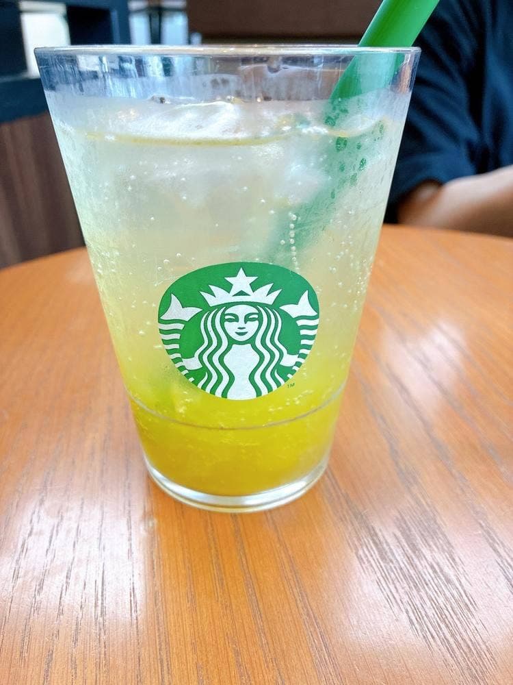 スターバックス コーヒー 飯田橋軽子坂店