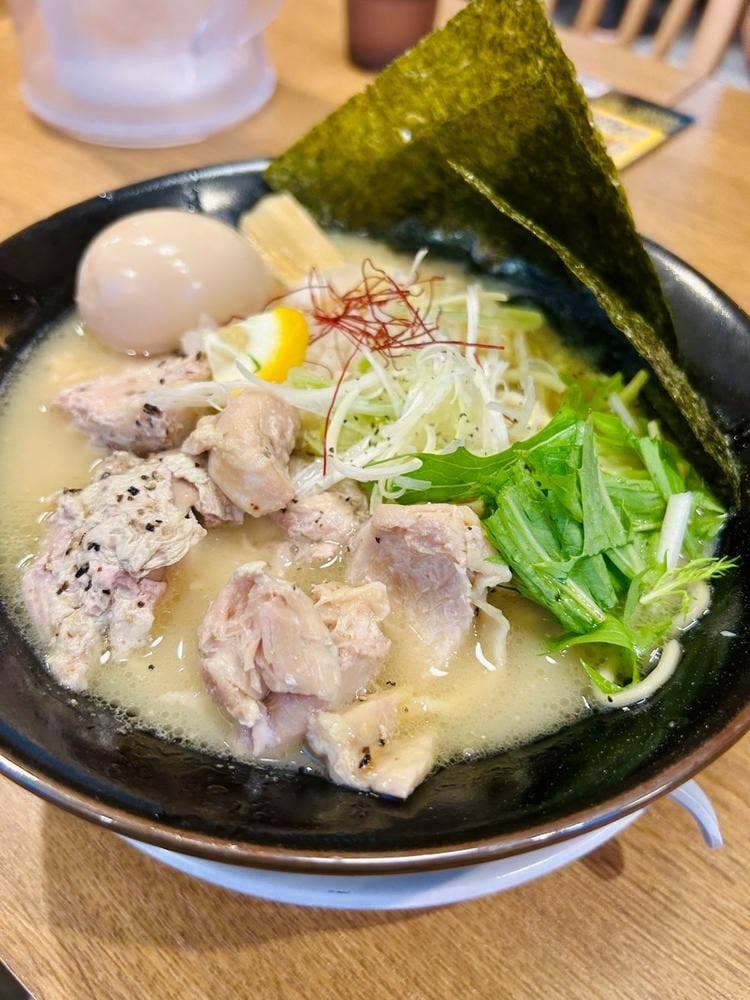 キラメキノトリ 伏見横大路店