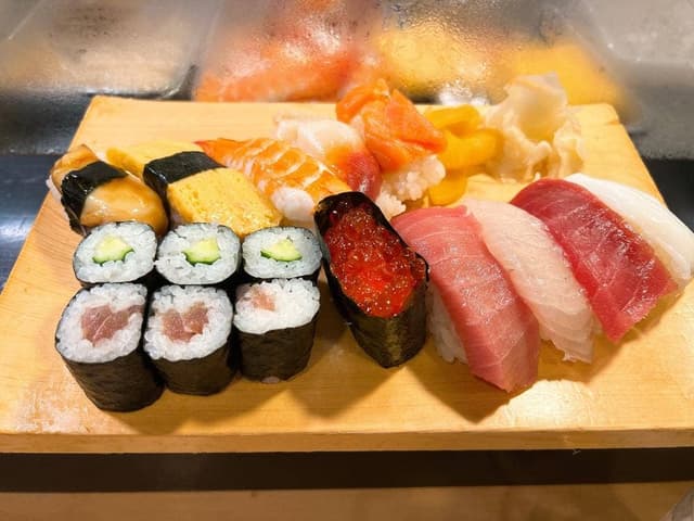 魚がし寿司 板橋総本店 - サブ画像1