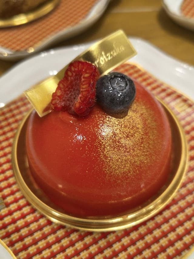 トシ・ヨロイヅカ 東京 - サブ画像3