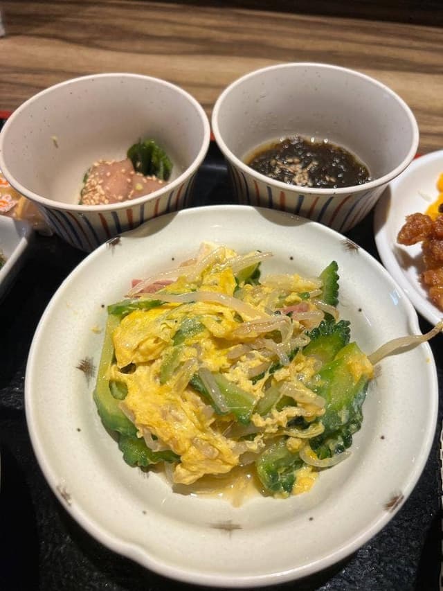 沖縄料理と炉端焼き なんくるないさー - サブ画像3