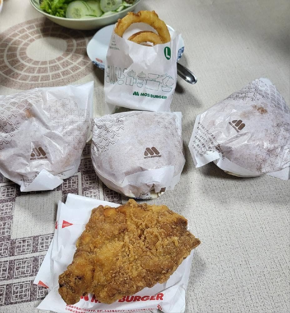 モスバーガー 外環石切店