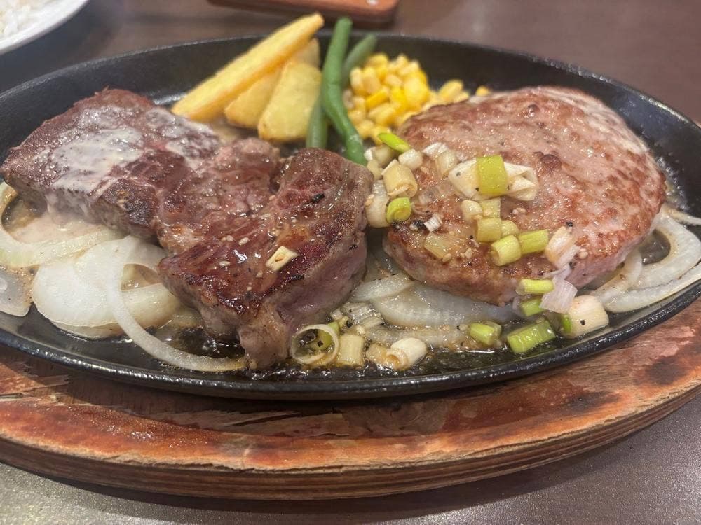 MONSTER GRILL 草加店