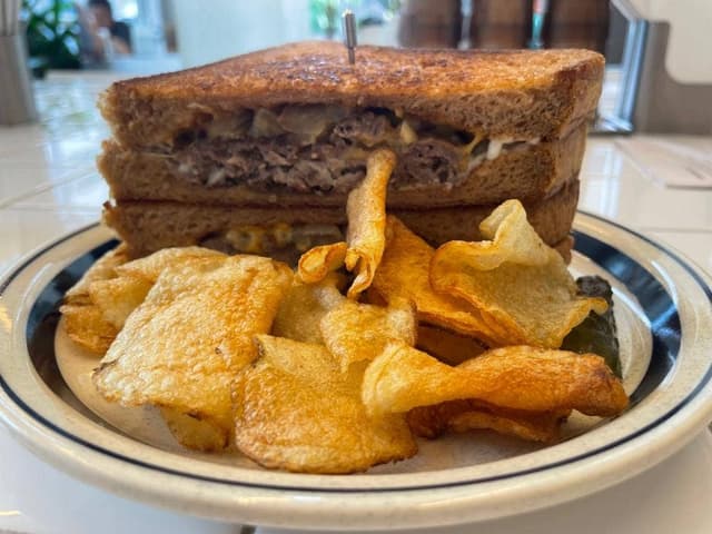 CRANE HOUSE SANDWICH SHOP - サブ画像1