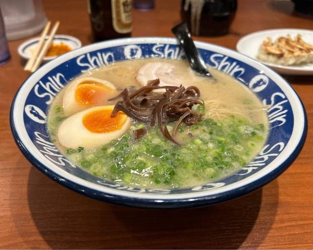 博多らーめんShinShin 古門戸町店 - サブ画像1