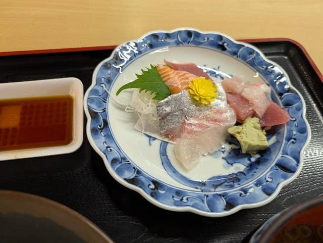 とれとれ市場 味処 - サブ画像1