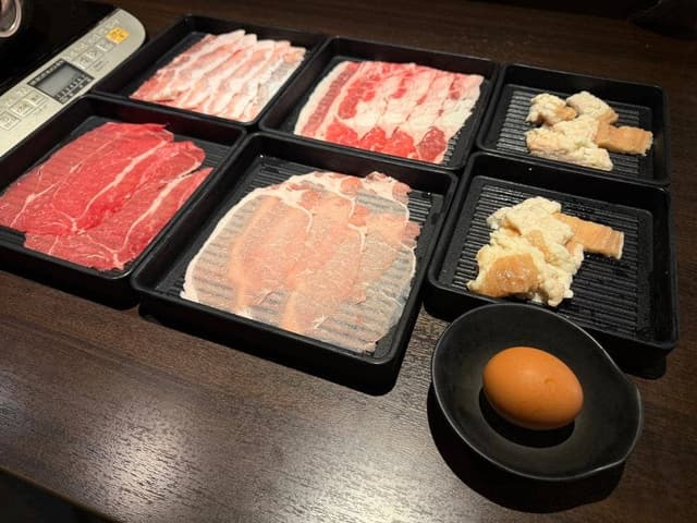 しゃぶしゃぶ・すき焼き食べ放題 モ～・TON! 千葉駅前店 - サブ画像1