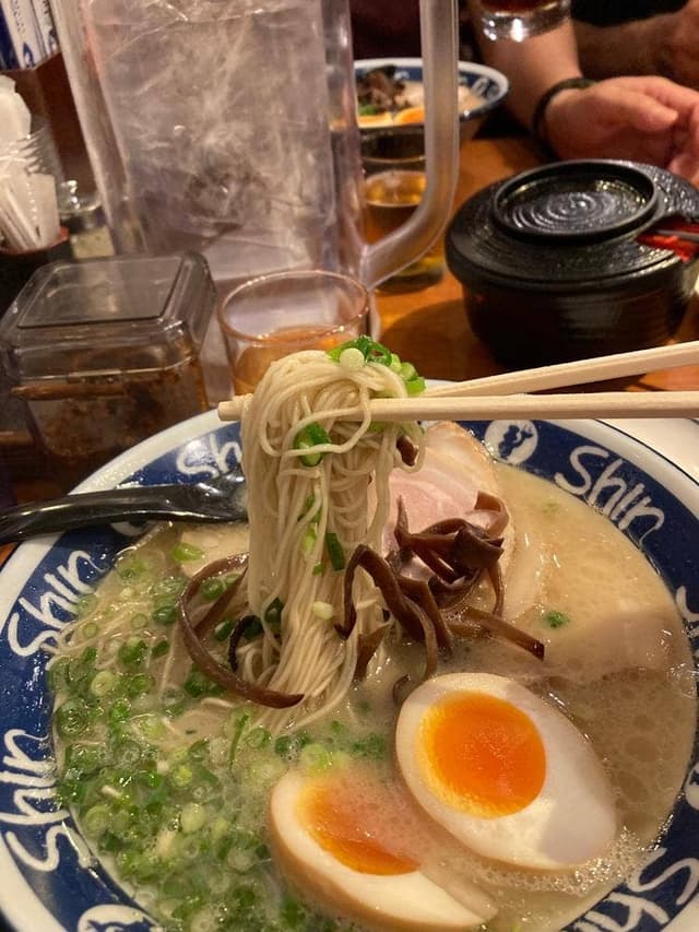 博多らーめん Shin Shin 博多デイトス店 - サブ画像3