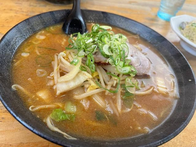 ラーメンさんぱち青森店 - サブ画像1