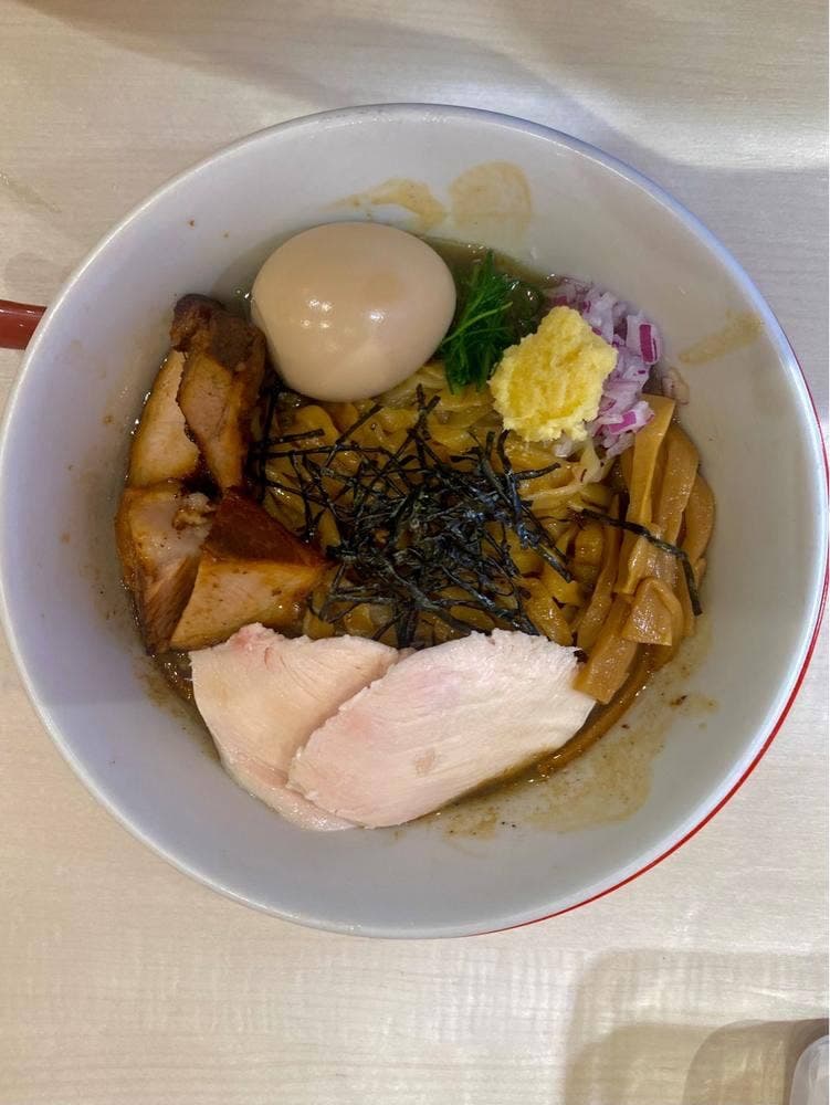 らーめん七彩飯店