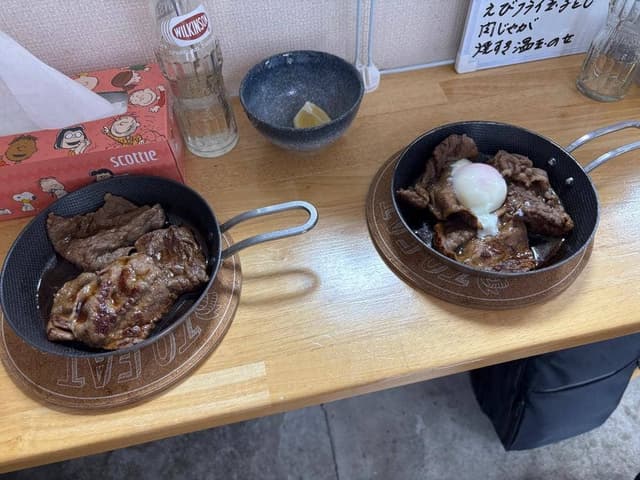 讃岐うどん 豚丼 麦 - サブ画像1