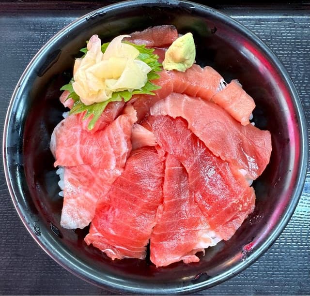 すしざんまい マグロ大王の店 - サブ画像1