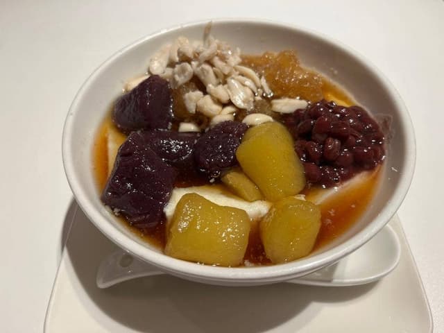 騒豆花 ホワイティうめだ店 - サブ画像1