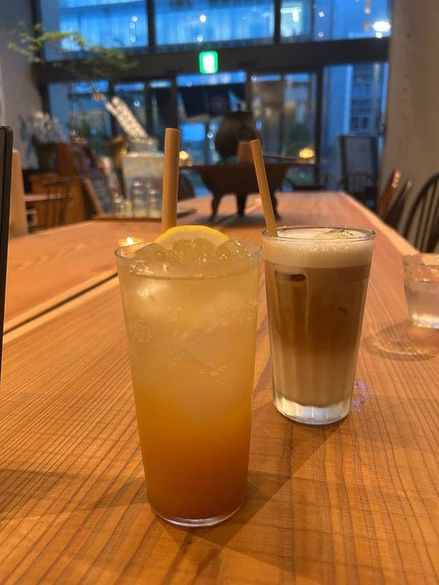 Telling Cafe & Gallery - サブ画像1