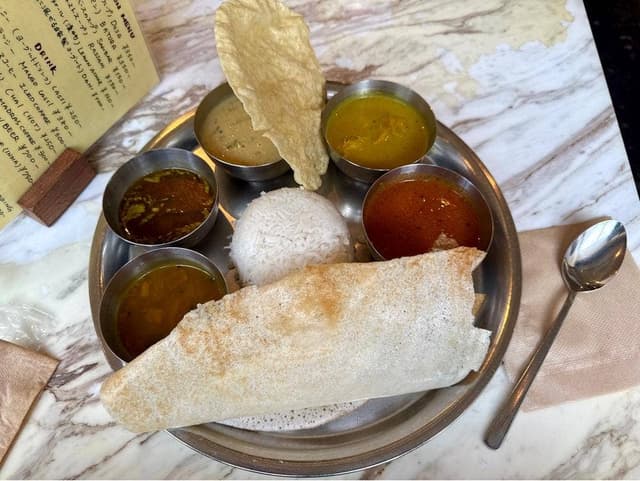 南インドの定食と軽食 三燈舎 - サブ画像3