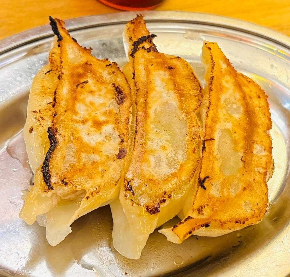 かっちゃん餃子 大阪駅前第2ビル店