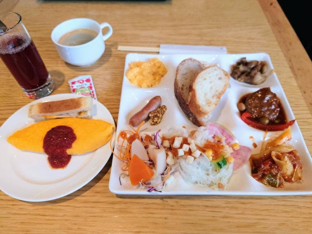 ダイニングカフェ SOCO 神戸ポートピアホテル