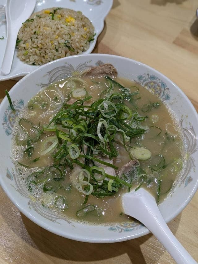 大黒ラーメン ラウンドワン京都伏見店 - サブ画像1