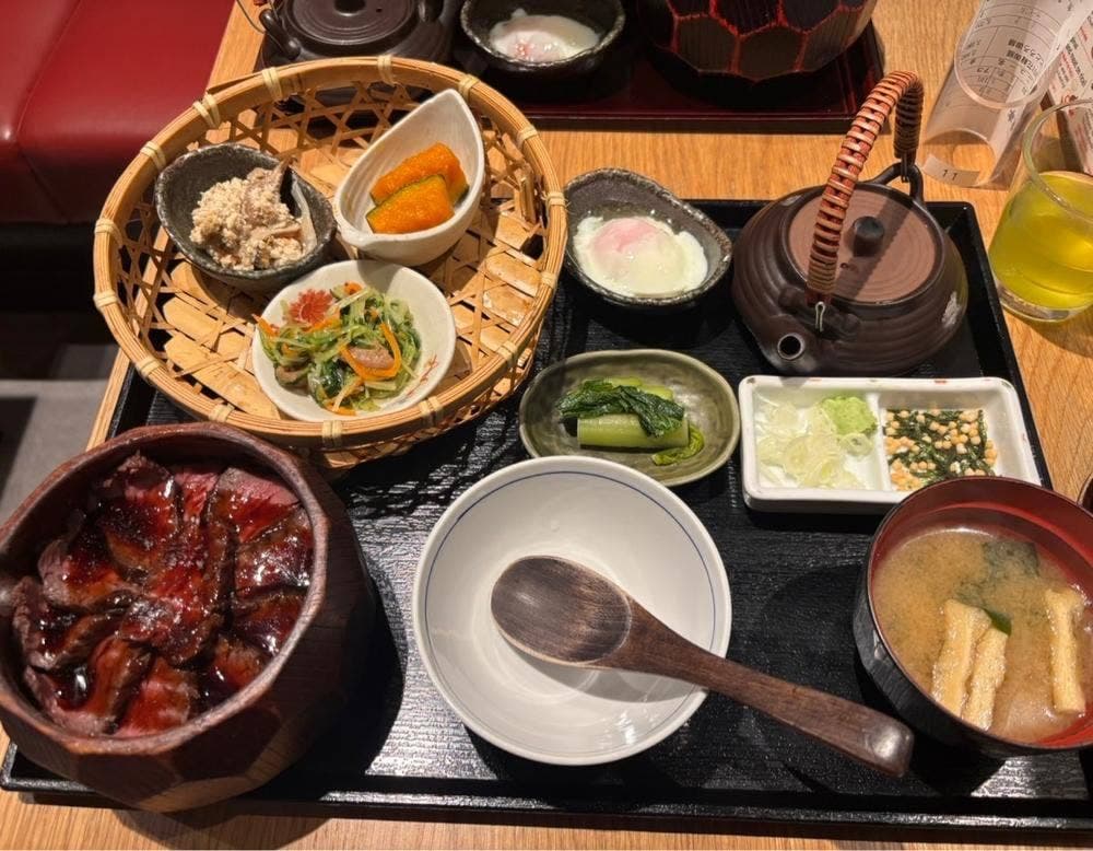 和牛ひつまぶし 六重亭