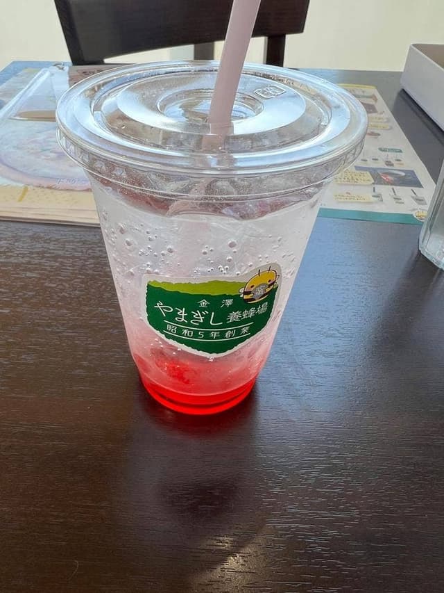 金澤やまぎし養蜂場 大桑店 みつばちかふぇ - サブ画像1