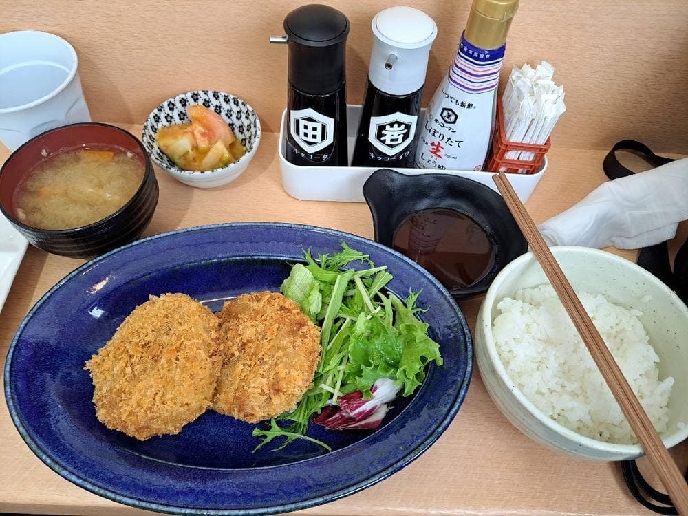 島の味処 平戸こんね 駒込店