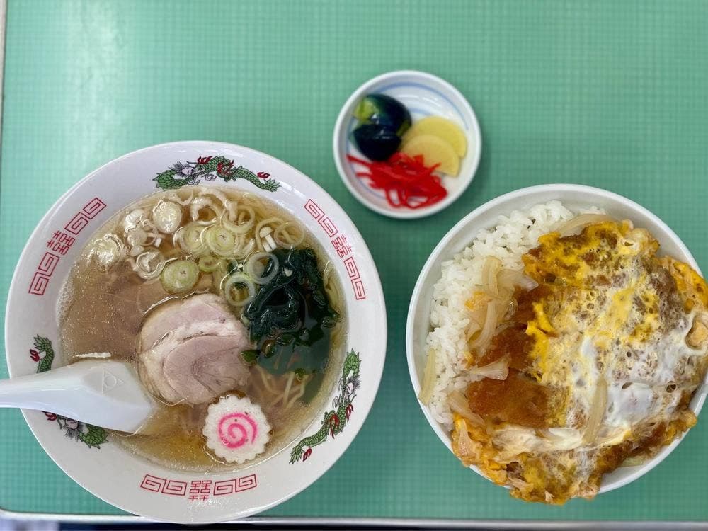 グリン食堂