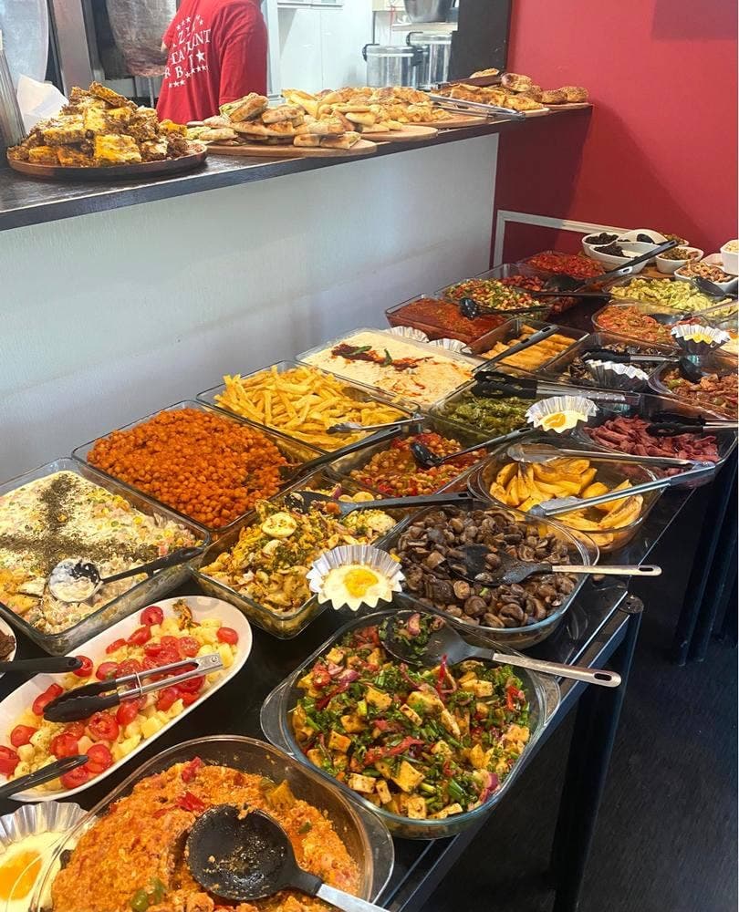 AZEL Restaurant & Bar