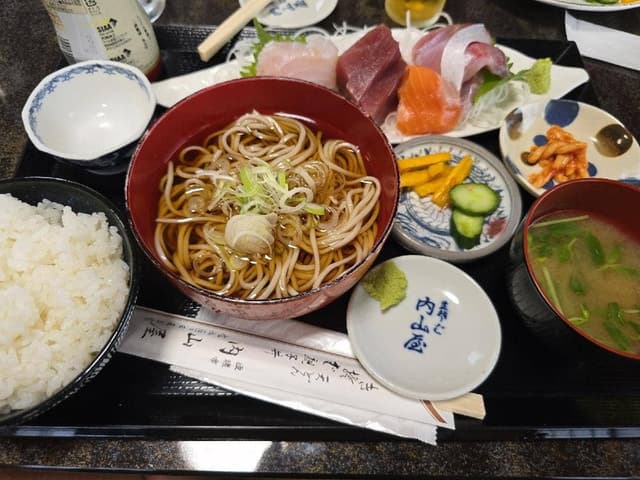 内山屋田町店 - サブ画像1