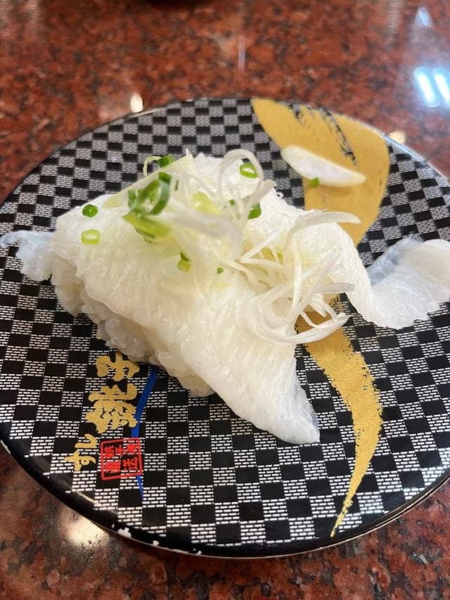 すし銚子丸 東寺山店 - サブ画像1