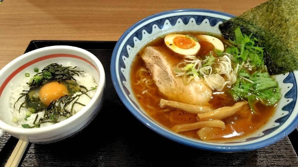 Mファーム NEOPASA駿河湾沼津SA下り