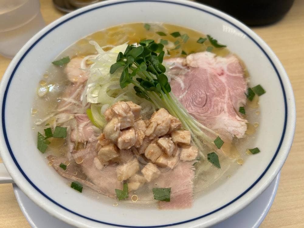 らーめん鱗 京都三条店