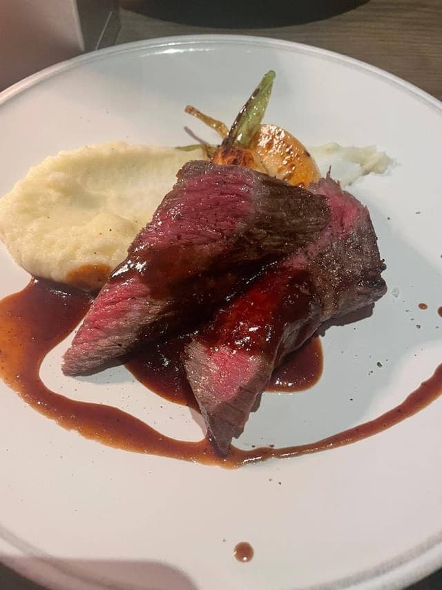 ラシーヌ ブーランジェリ&ビストロ - サブ画像1