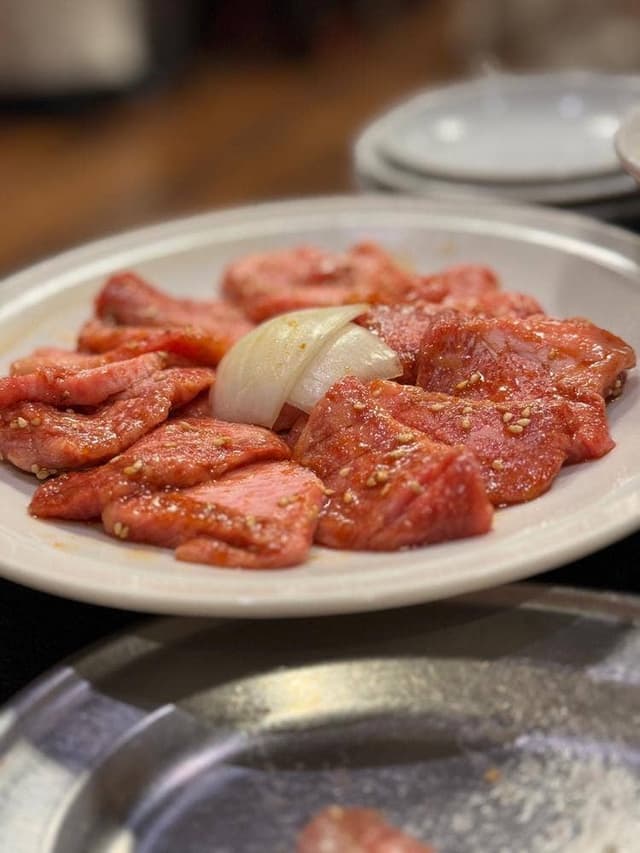 黒毛和牛焼肉 じゃんじゃん - サブ画像1