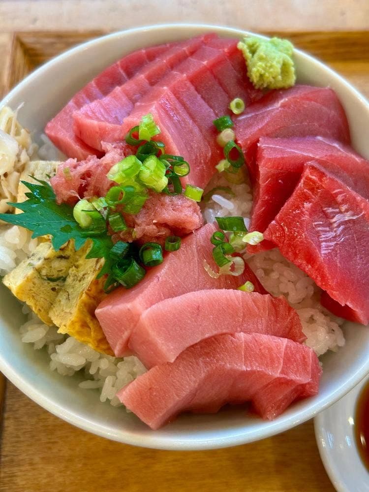 本鮪丼なかばやし