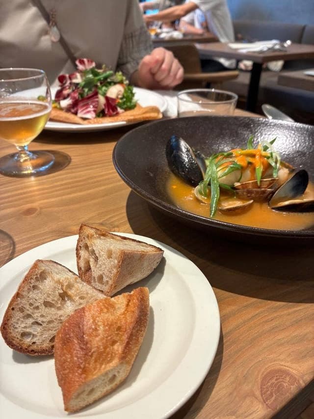 ricca GALETTE BISTRO - サブ画像1