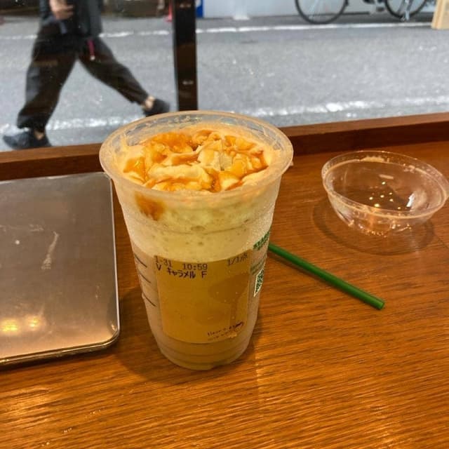 スターバックス コーヒー 新宿3丁目店 - サブ画像3