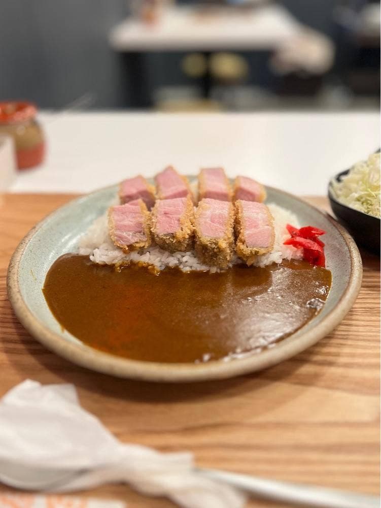 厚切りレア味噌カツ やまとん 名古屋駅前店
