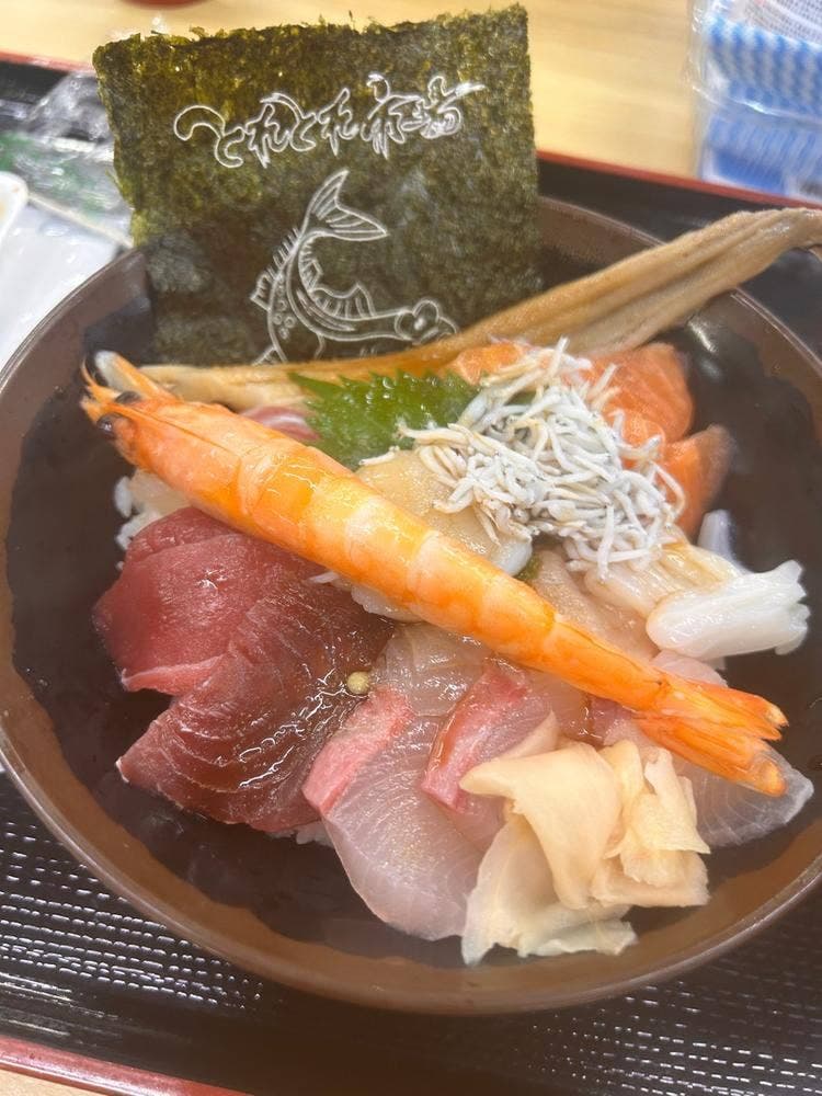 とれとれ市場 味処