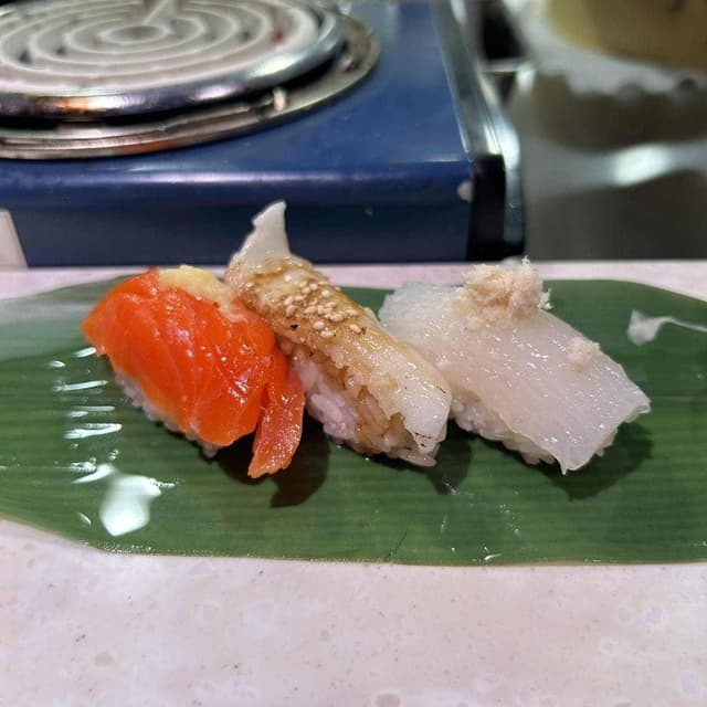 立食い寿司 根室花まる エキュートエディション新橋店 - サブ画像3