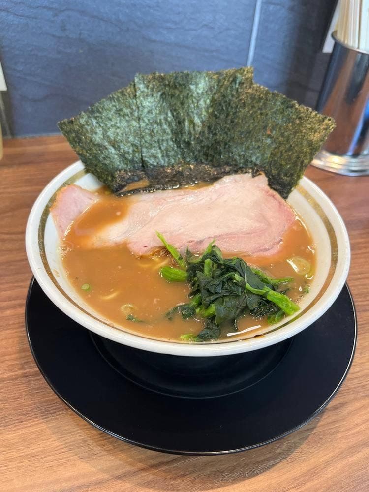 家系ラーメン王道家直伝 との丸家 八千代店