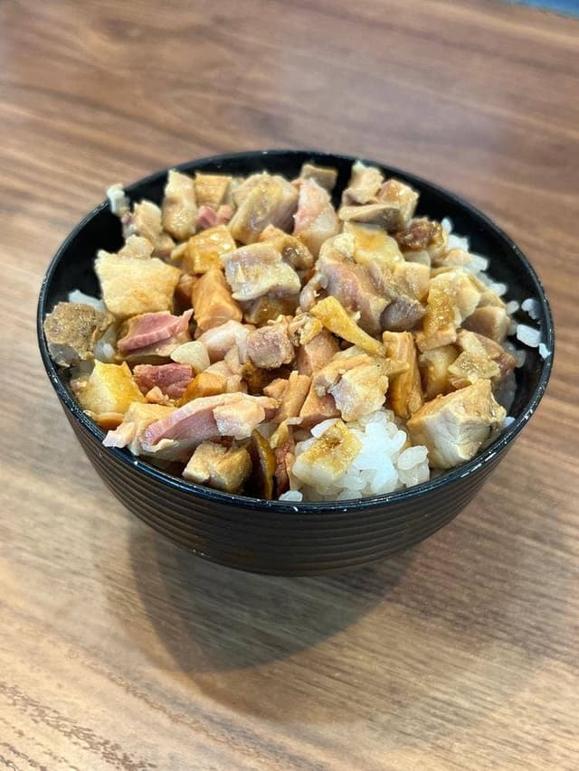 家系ラーメン王道家直伝 との丸家 八千代店 - サブ画像1