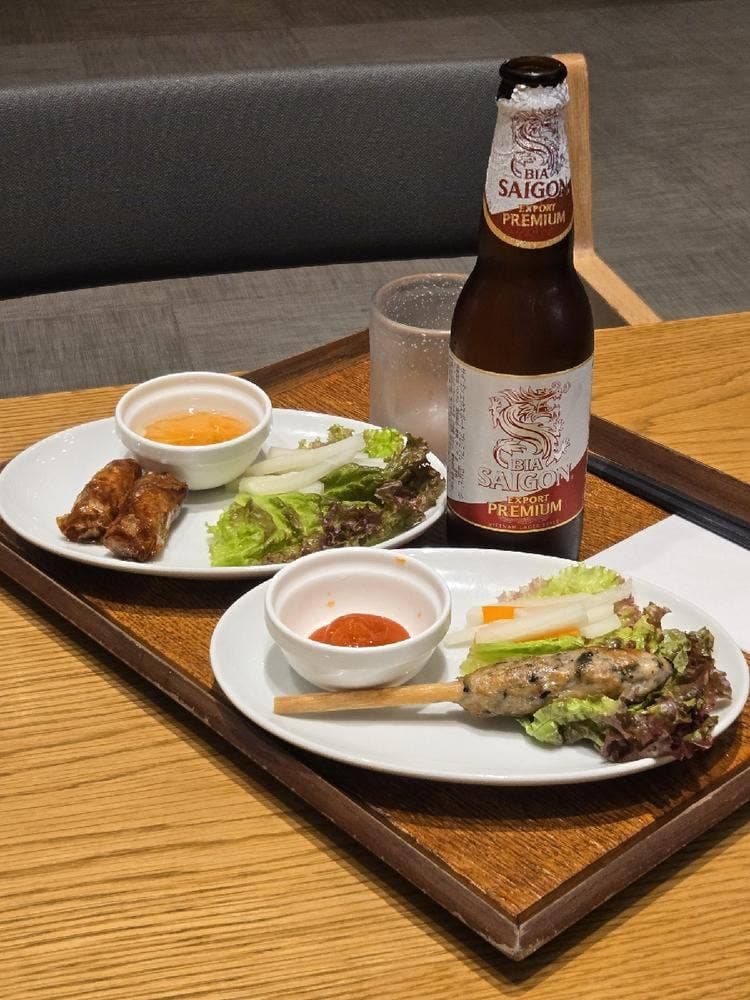 ニエウ クアン ザザ中央館