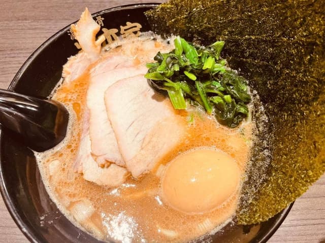 濃厚豚骨ラーメン 岩本家 - サブ画像1